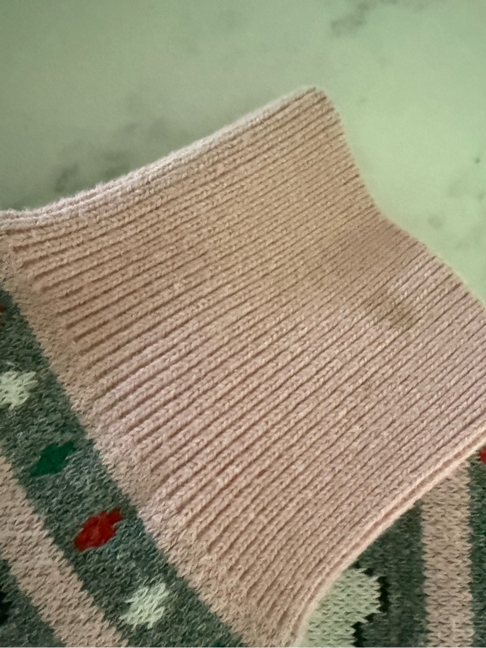 Aeropostale Pink & Gray Hello Kitty Holiday Sweater XS - Picture 3 of 4